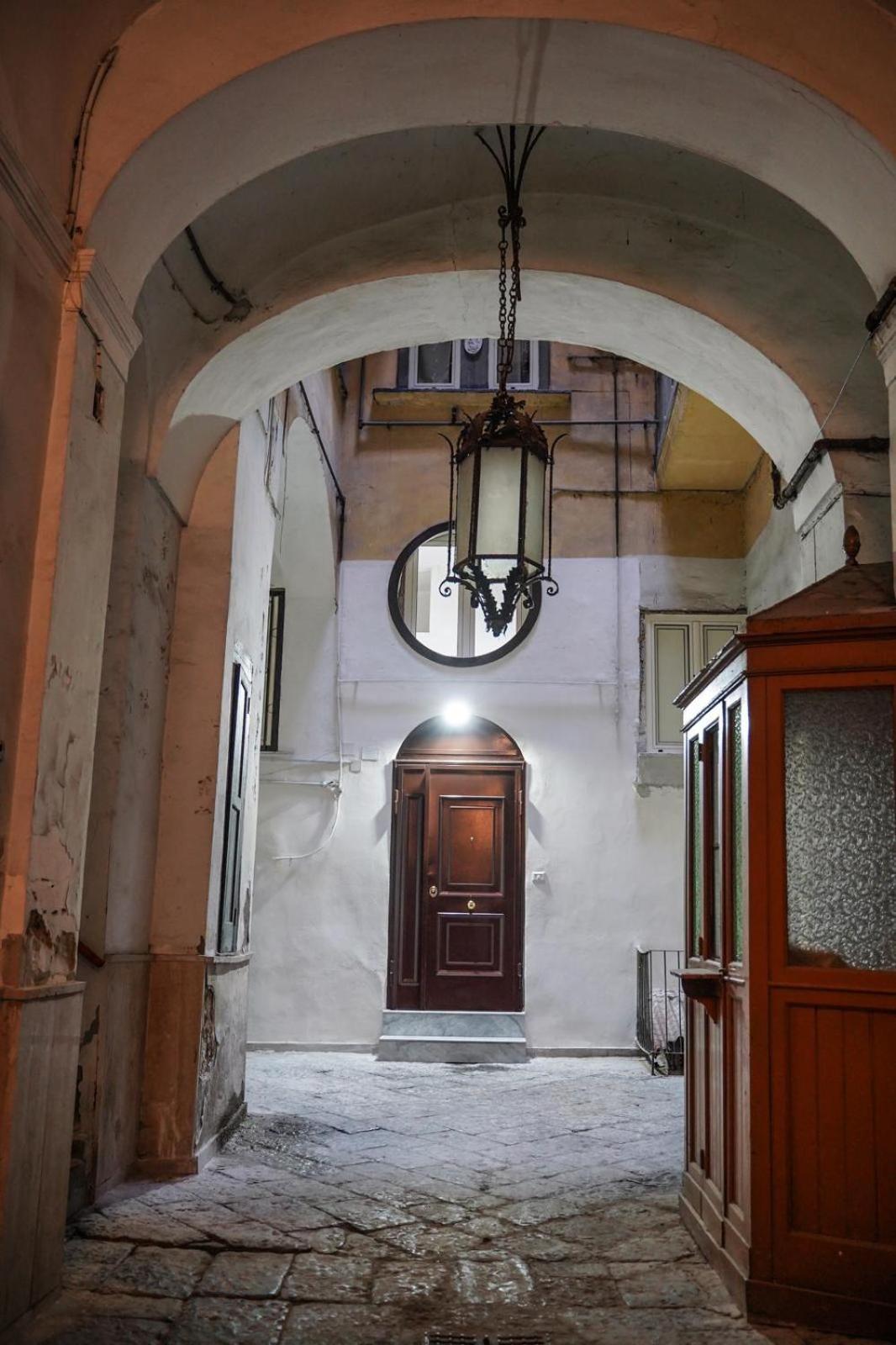 Dimora Cariati * Naples
