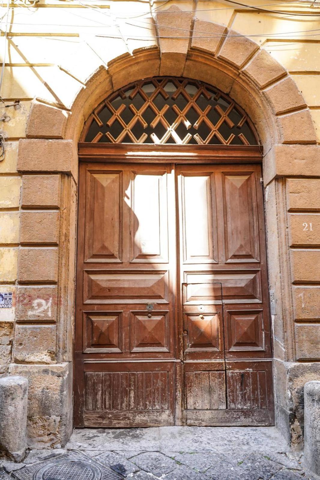 Dimora Cariati Naples